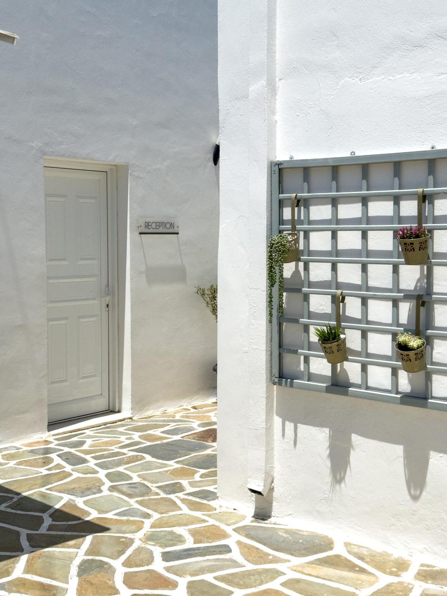 Aelia Rooms & Apartments Chora de Ios Exterior foto
